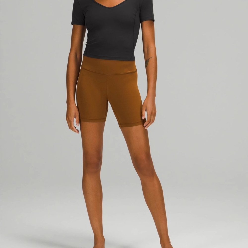 Lululemon black align t-shirt  #yoga #athleisure